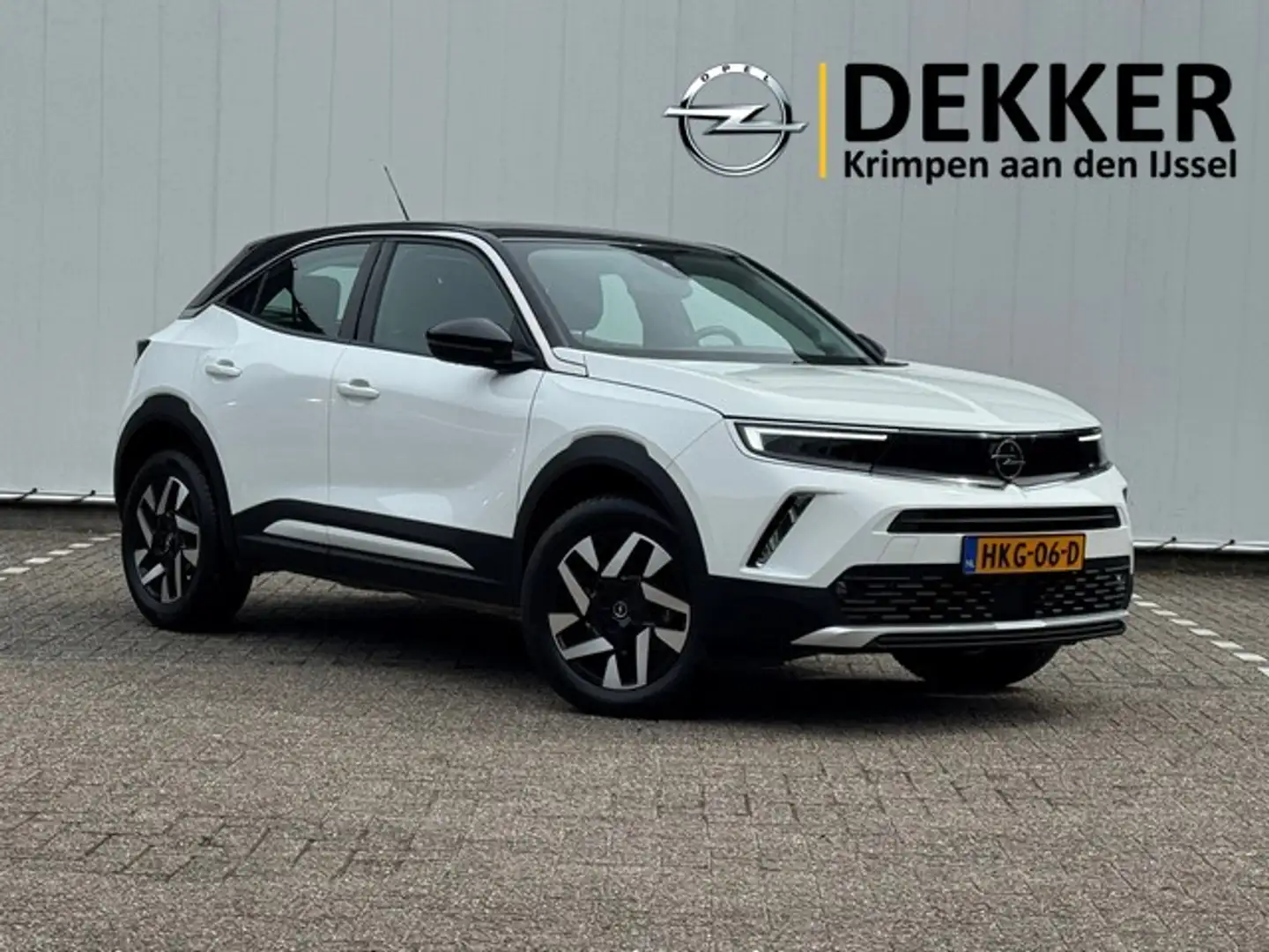 Opel Mokka 1.2 Turbo Elegance Automaat met Navi/Camera, 17inc Wit - 1