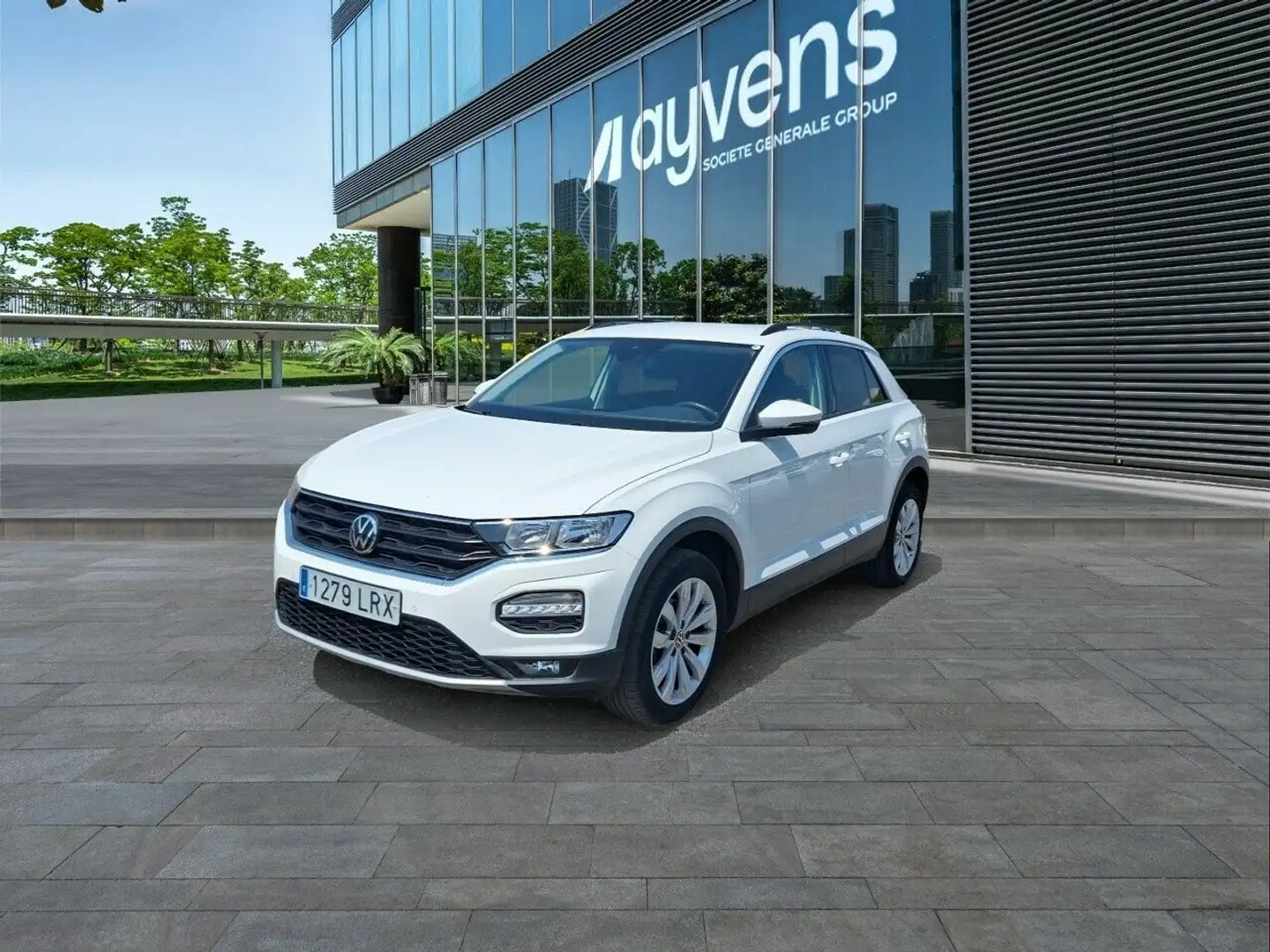 Volkswagen T-Roc 1.5 TSI Advance DSG7 - 1