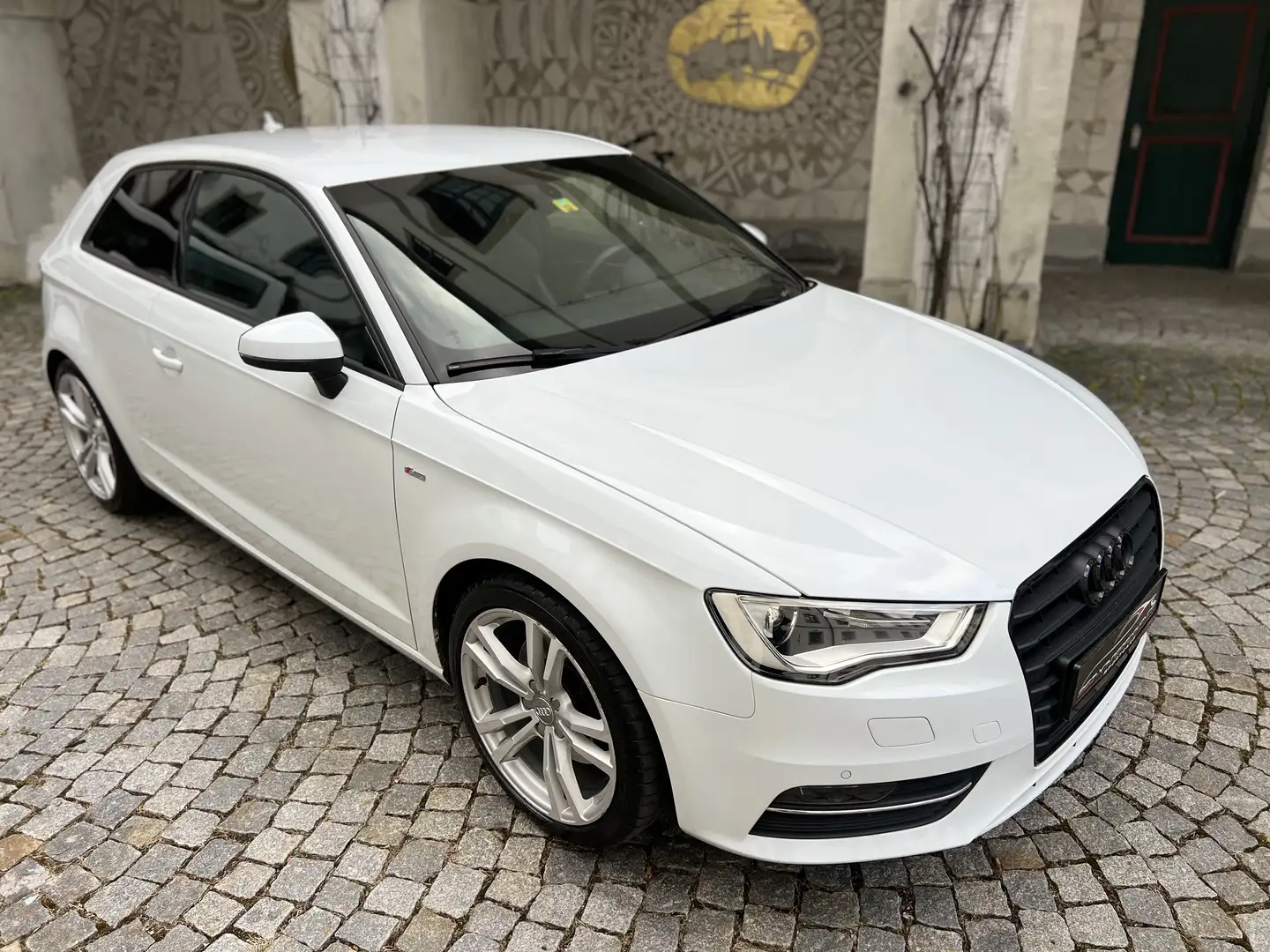 Audi A3 8V 1,8 TFSI 180 PS,*S-line*8-fach,TOP Zustand Wit - 2