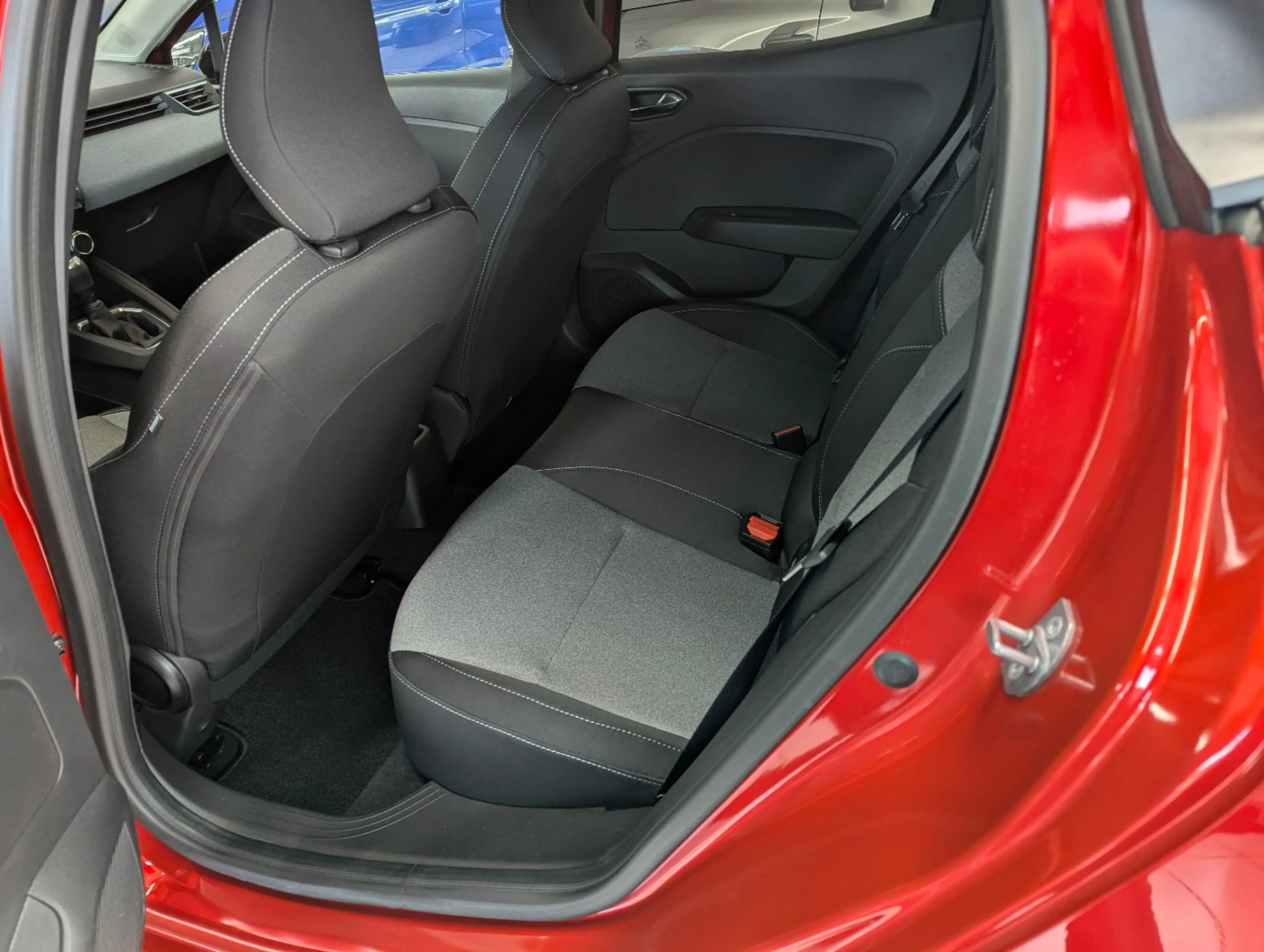 Mitsubishi Colt 1.0 Klima+Sitzheizung+Kamera+LED — photo 7