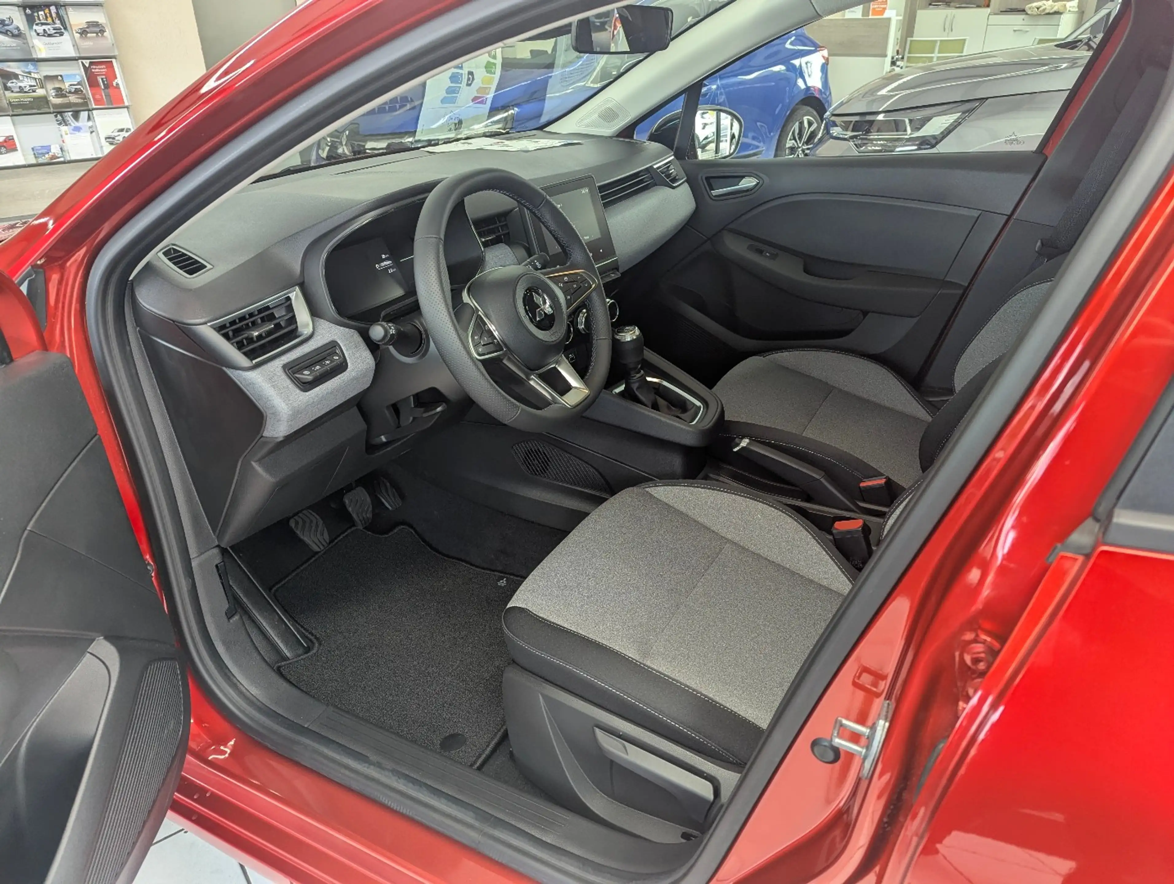 Mitsubishi Colt 1.0 Klima+Sitzheizung+Kamera+LED — photo 5