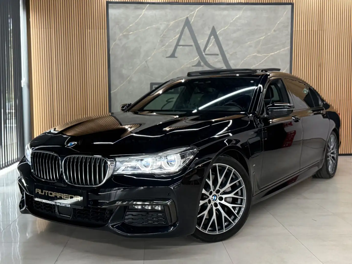 BMW 740 L e iPerformance M*LASER*PANO*B&W*R.KAM* Schwarz - 2