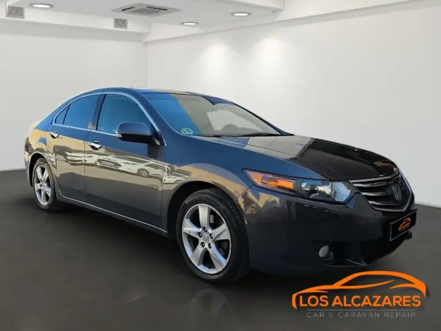 Honda Accord 2.2i-DTEC Luxury Aut. Plateado - 1