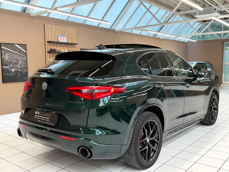 Alfa Romeo Stelvio 2.2 JTDM Veloce Q4 / Panorama /Erstbesitz/Leasing — photo 7