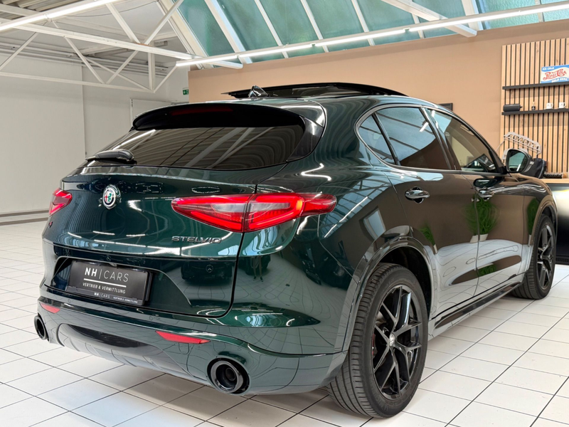 Alfa Romeo Stelvio 2.2 JTDM Veloce Q4 / Panorama /Erstbesitz/Leasing — photo 12