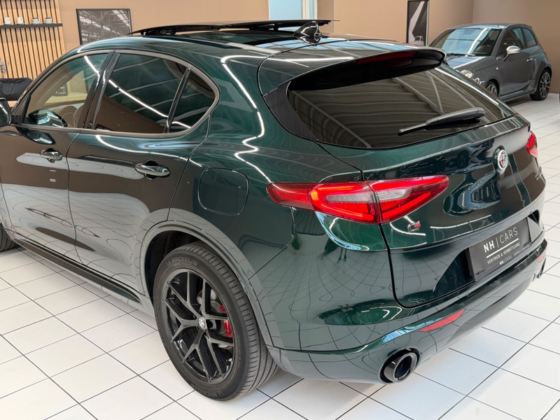 Alfa Romeo Stelvio 2.2 JTDM Veloce Q4 / Panorama /Erstbesitz/Leasing — photo 6
