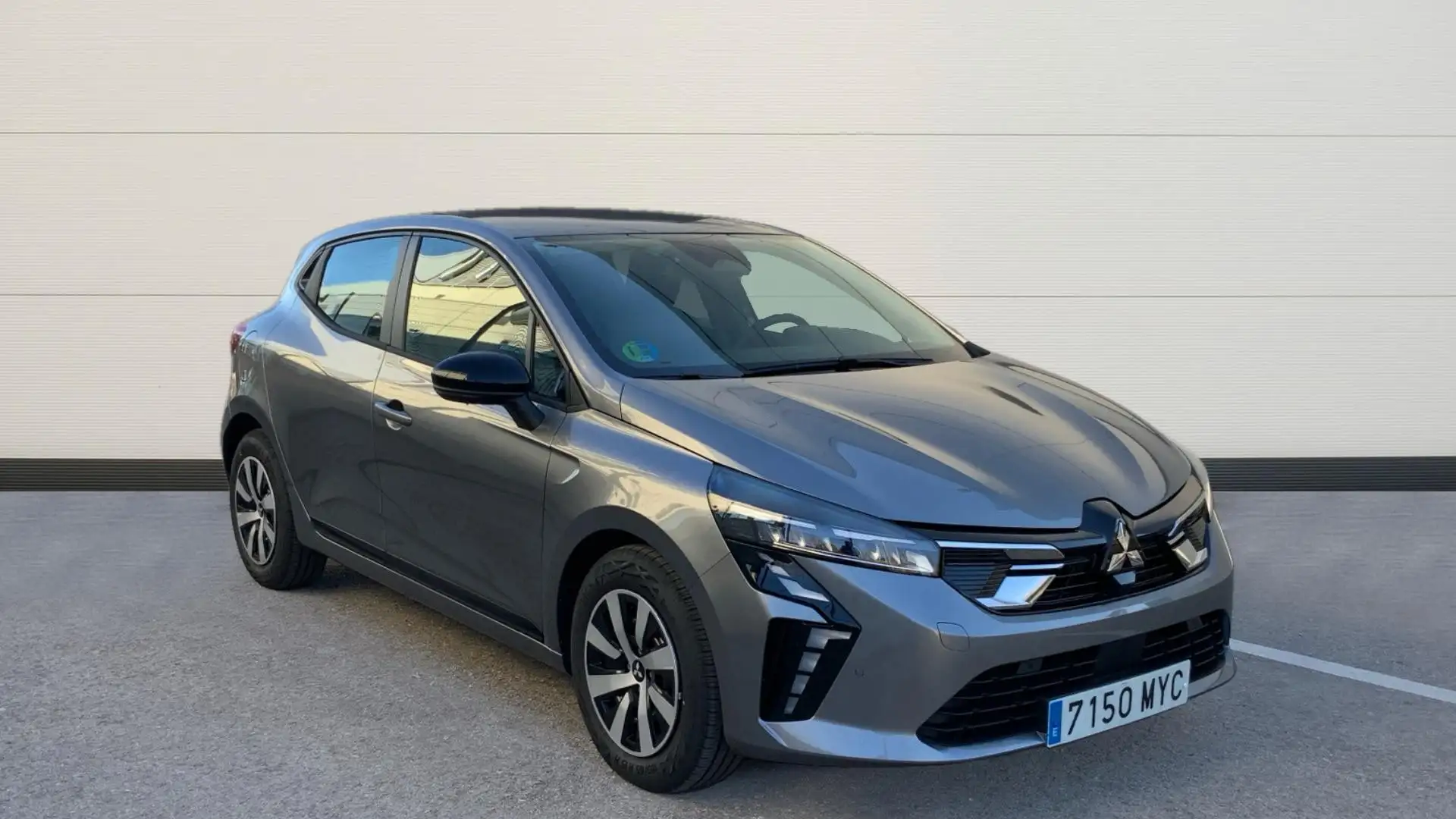 Mitsubishi Colt 100T GLP Motion - 1