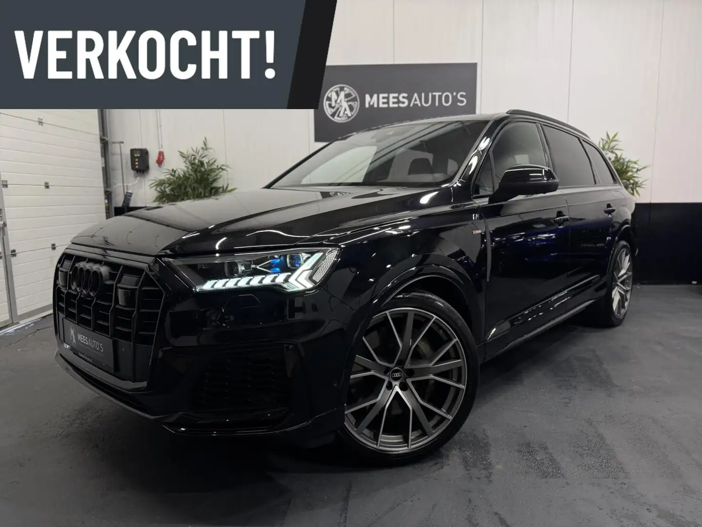 Audi Q7 55 TFSI e quattro S-Edition|RS Zetels|22"|B&O|Matr Zwart - 2