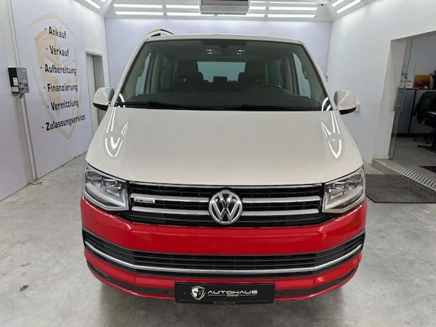 Volkswagen T6 Multivan Highline 4Motion 7 SITZER STDHZ NAVI Weiß - 2