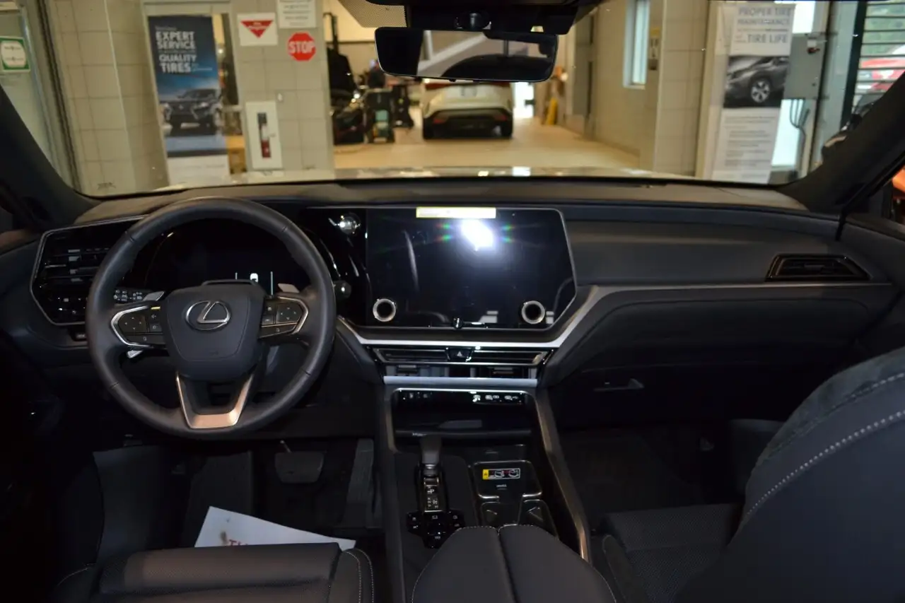 Lexus TX 350 снимка Lexus TX 350