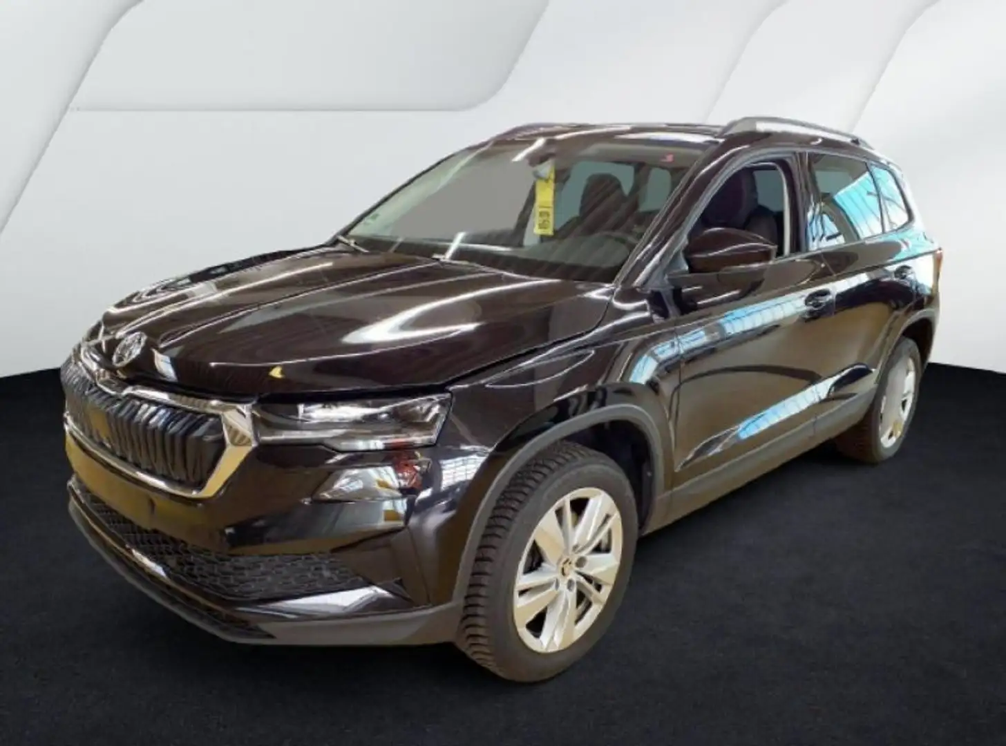 Skoda Karoq 1.5 TSI DSG Selection Schwarz - 2