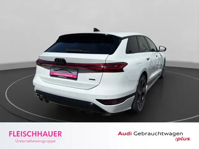 Audi A6 view 6