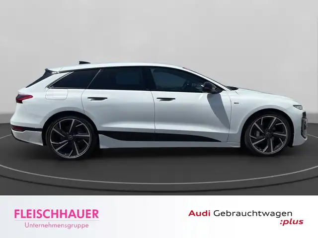 Audi A6 view 7