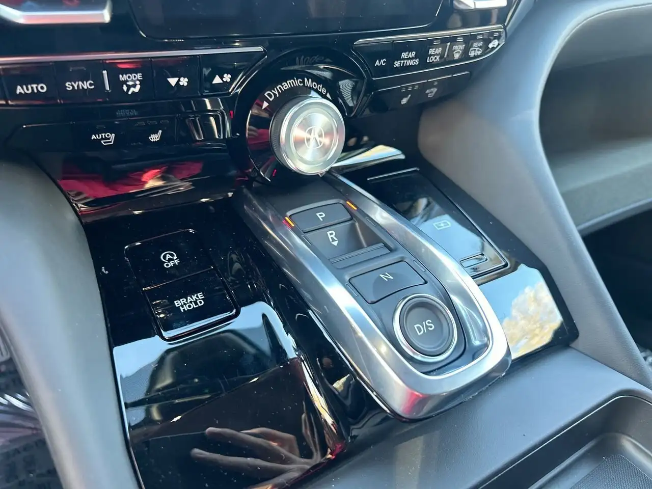 Acura MDX снимка Acura MDX