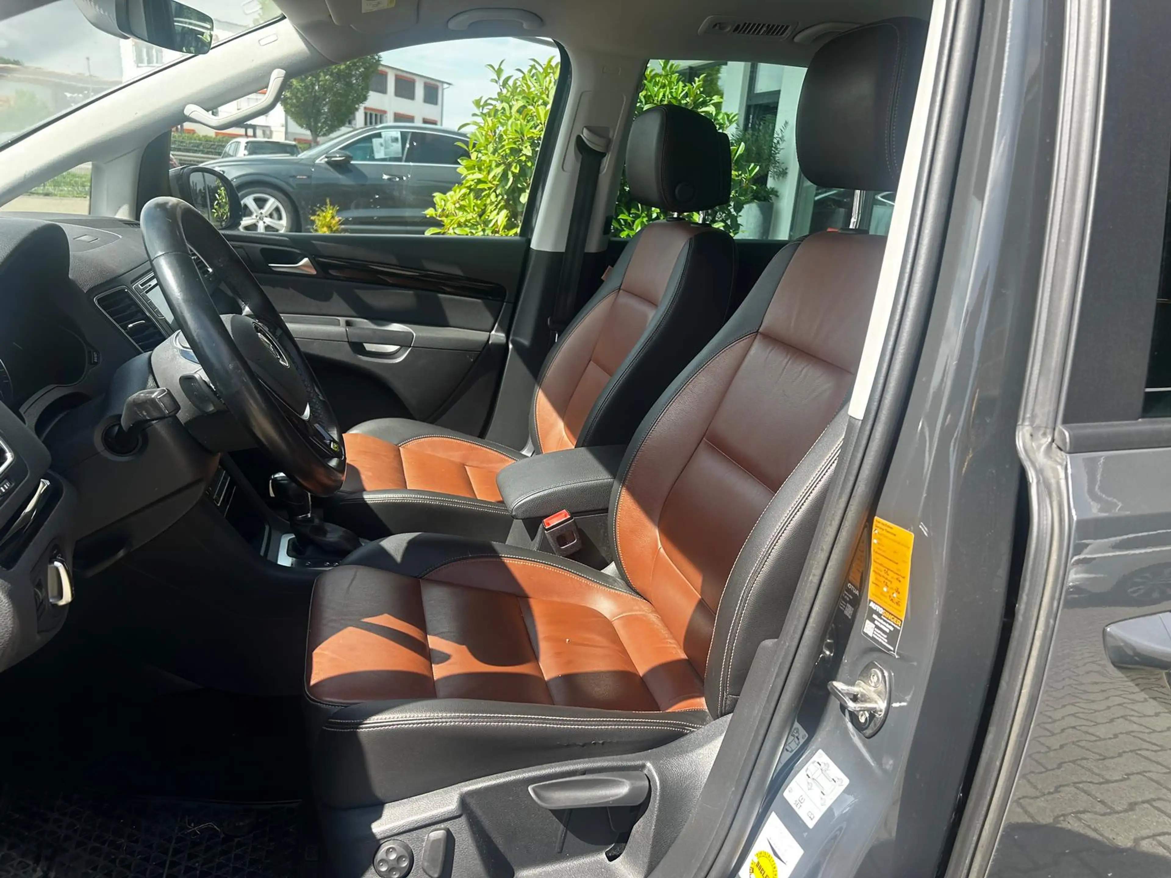 Volkswagen Sharan Highline Black Style 4M AHK Standheizung — photo 13