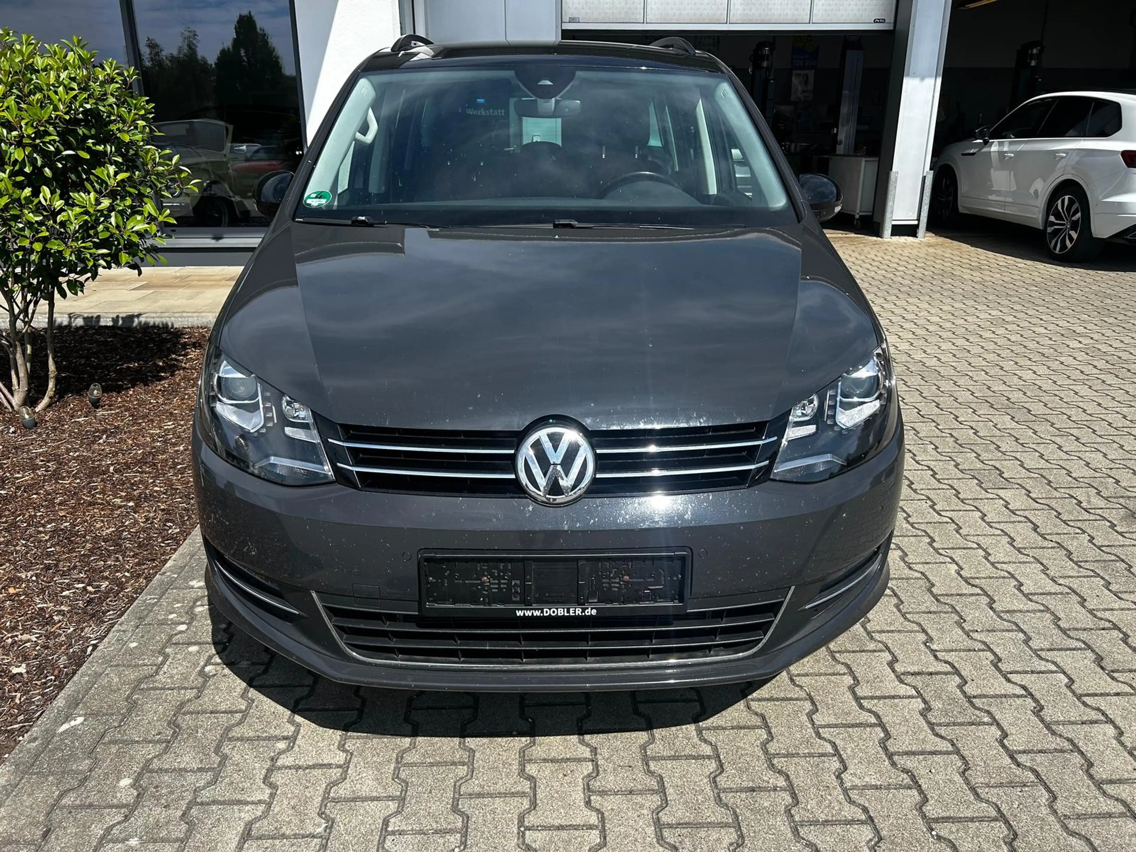 Volkswagen Sharan Highline Black Style 4M AHK Standheizung — photo 3