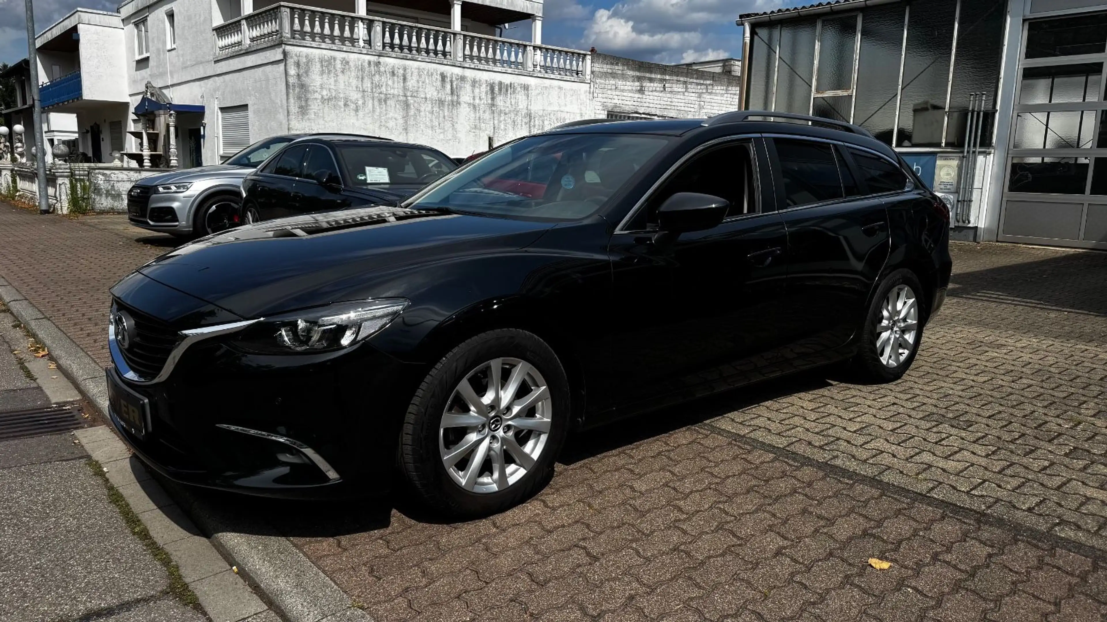 Mazda 6 Kombi Exclusive-Line * LED/AHK/PDC/ * — photo 4