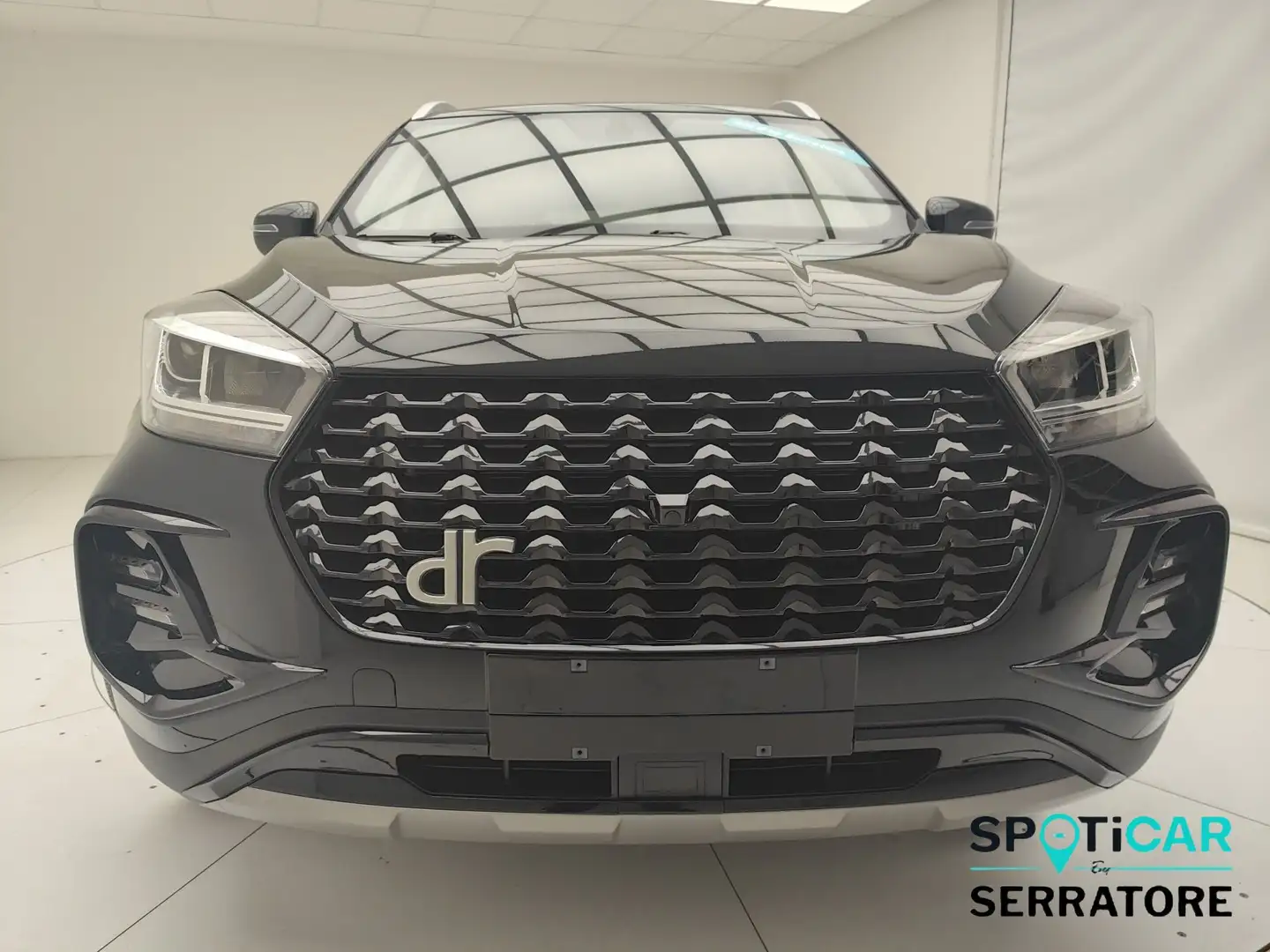 DR Automobiles DR5 1.5 benzina /GPL Schwarz - 2