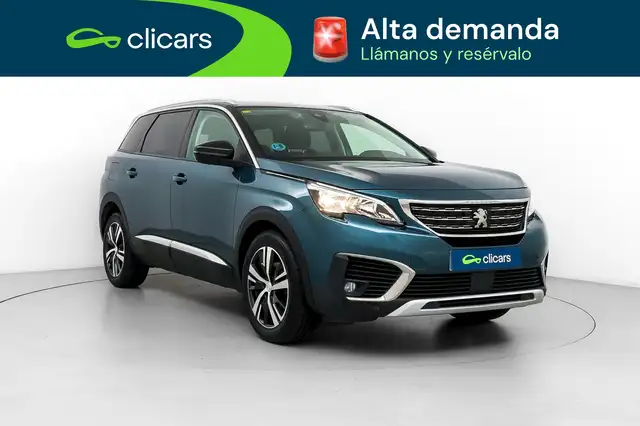 Peugeot 5008 view 3