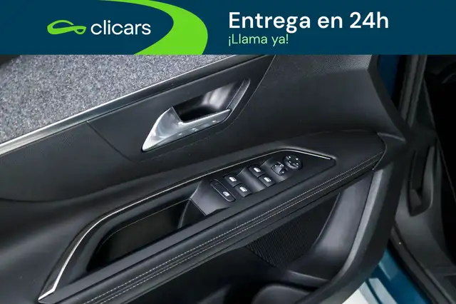 Peugeot 5008 view 18