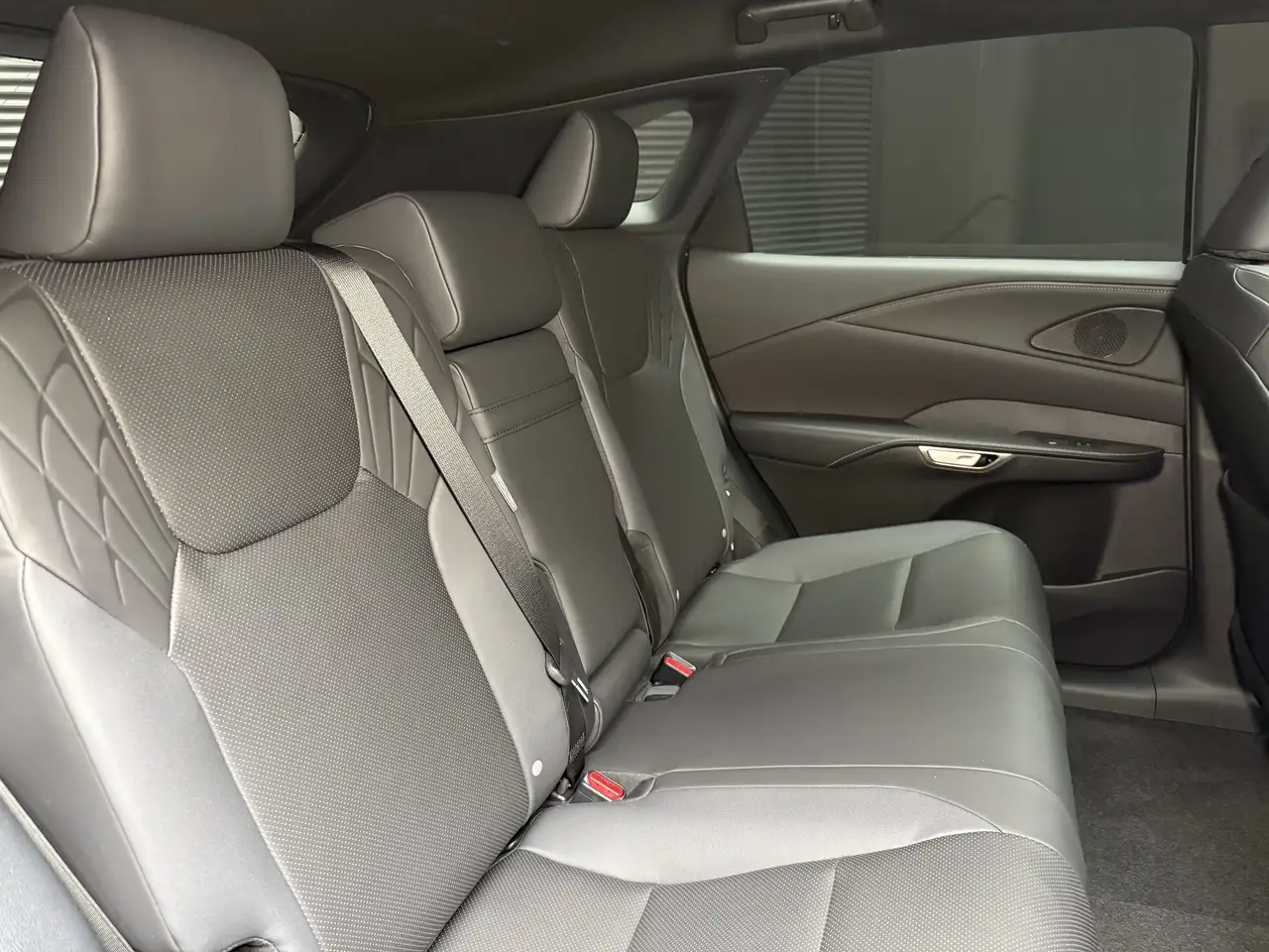 Lexus RX снимка Lexus RX