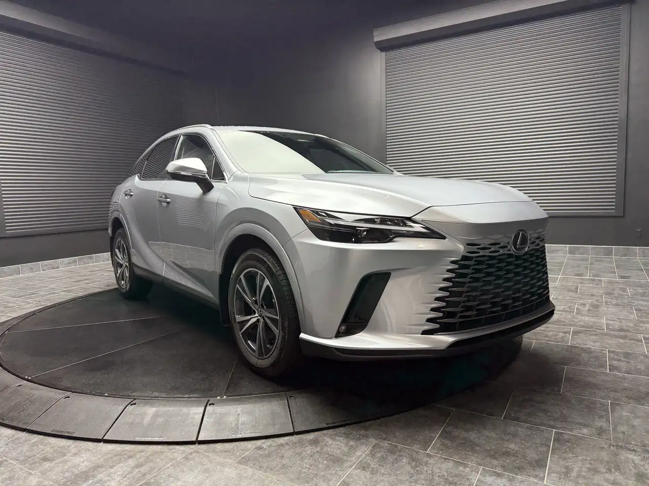 Lexus RX снимка Lexus RX