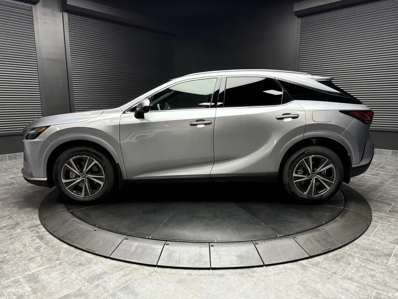 Lexus RX снимка Lexus RX
