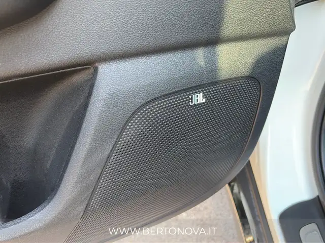 Kia Sportage view 18