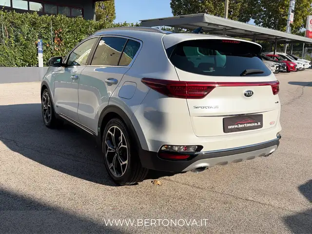 Kia Sportage view 4