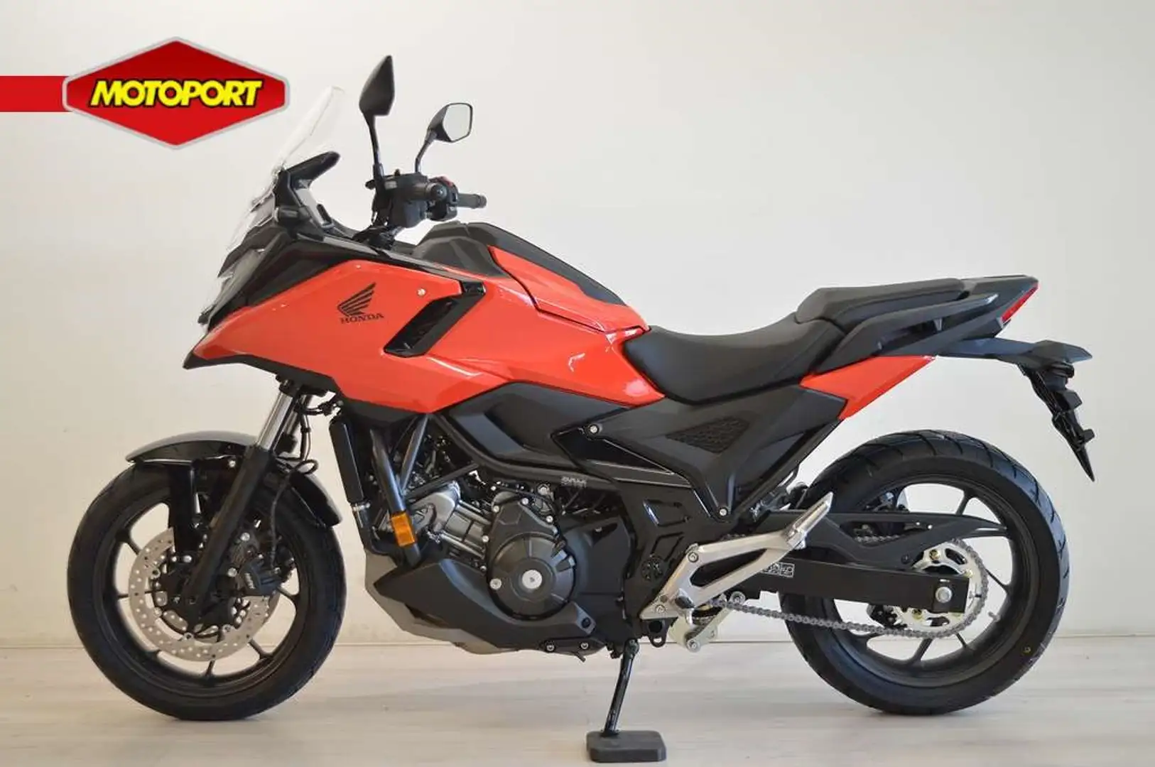 Honda NC 750 X DCT Красный - 2