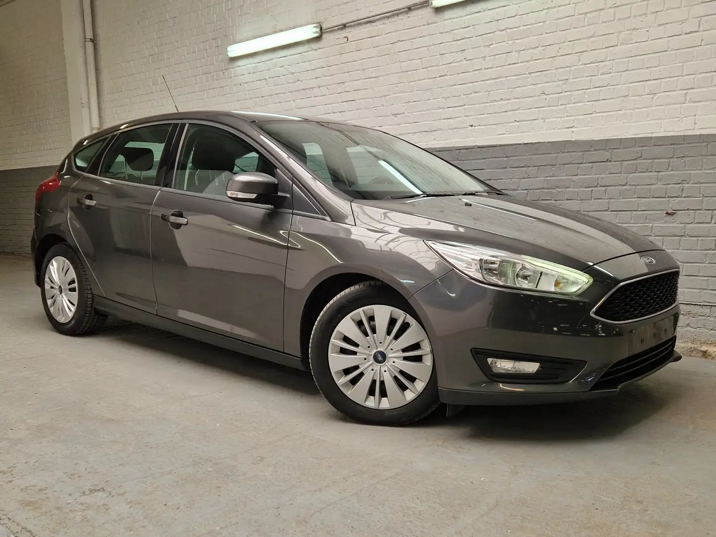 Ford Focus 1.5 TDCi Autom. - 1prop. - Top état - Garantie Grijs - 1