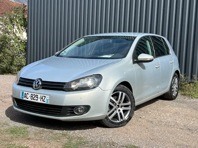 Volkswagen Golf view 5