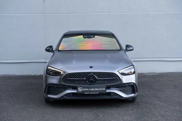 Mercedes-Benz C-Class view 3