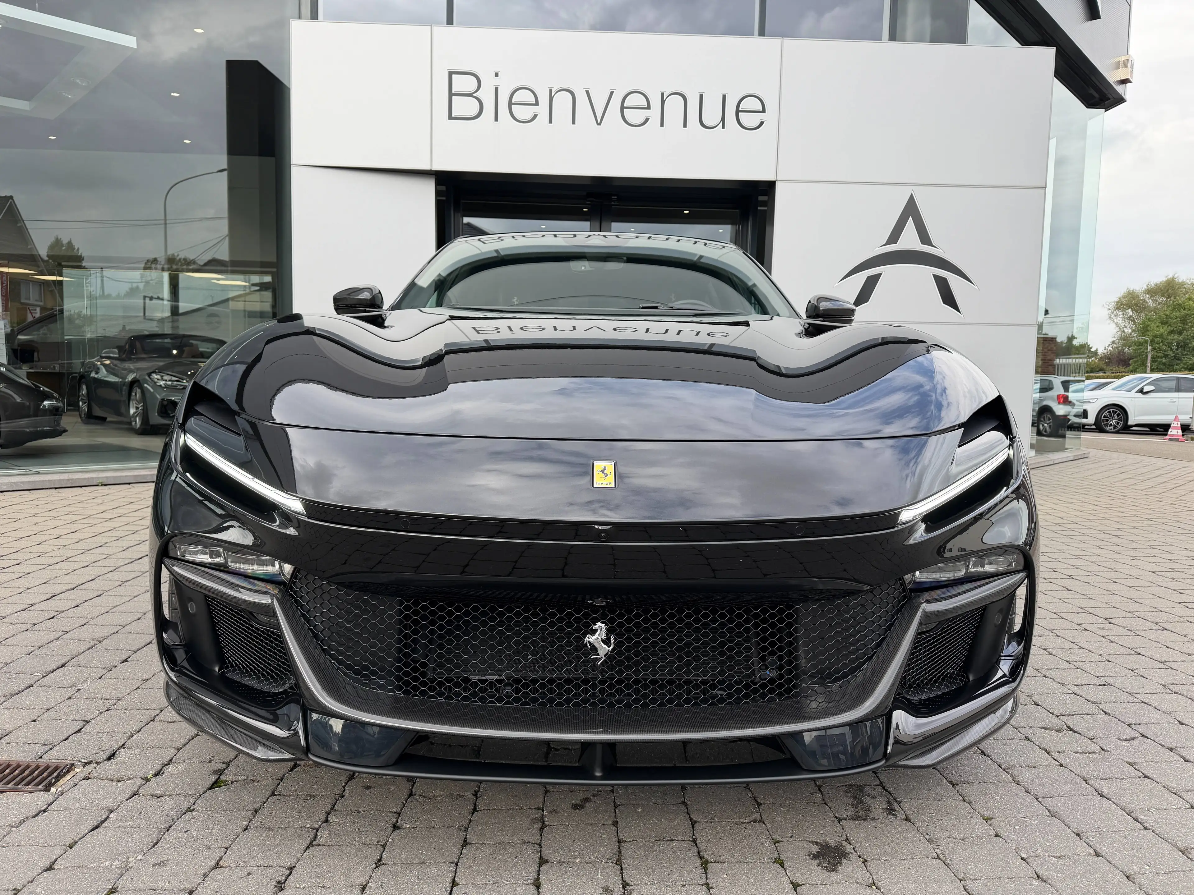 Ferrari Purosangue 6.5i V12i AWD *NOVITEC WHEELS*PACK CARBON INT+EXT* — photo 2