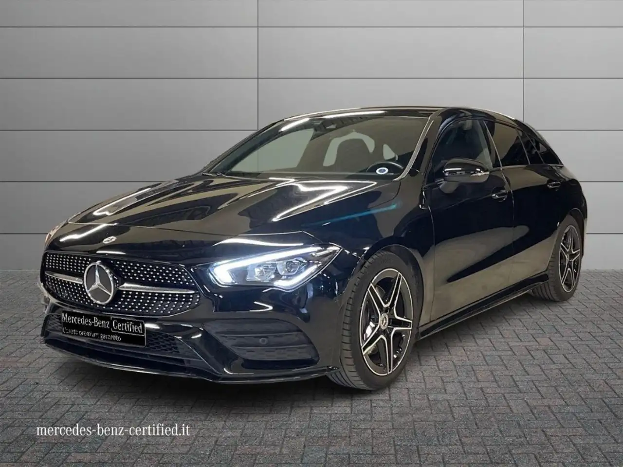Mercedes-Benz CLA 200