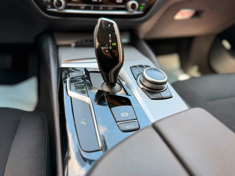 BMW 530 5 Limousine 530 d xDrive *NAVI*Apple CarPlay — photo 13