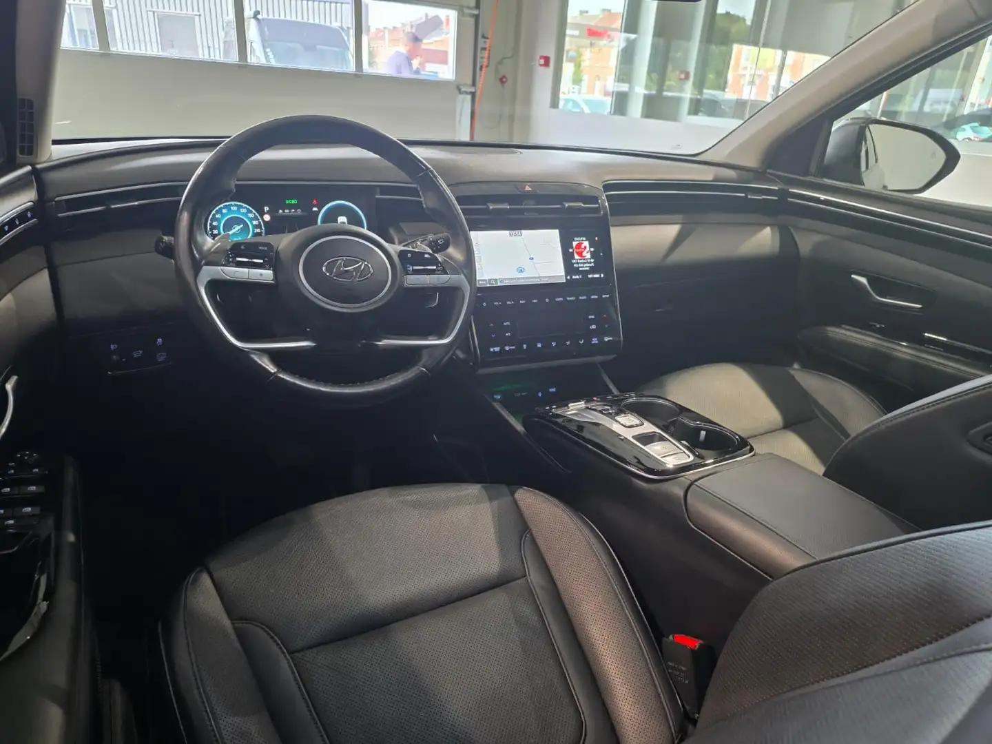 Hyundai TUCSON TUCSON 1.6 T-GDi HEV 2WD Grijs - 2