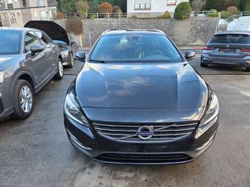 V60 2.0 D3 Momentum Geartronic