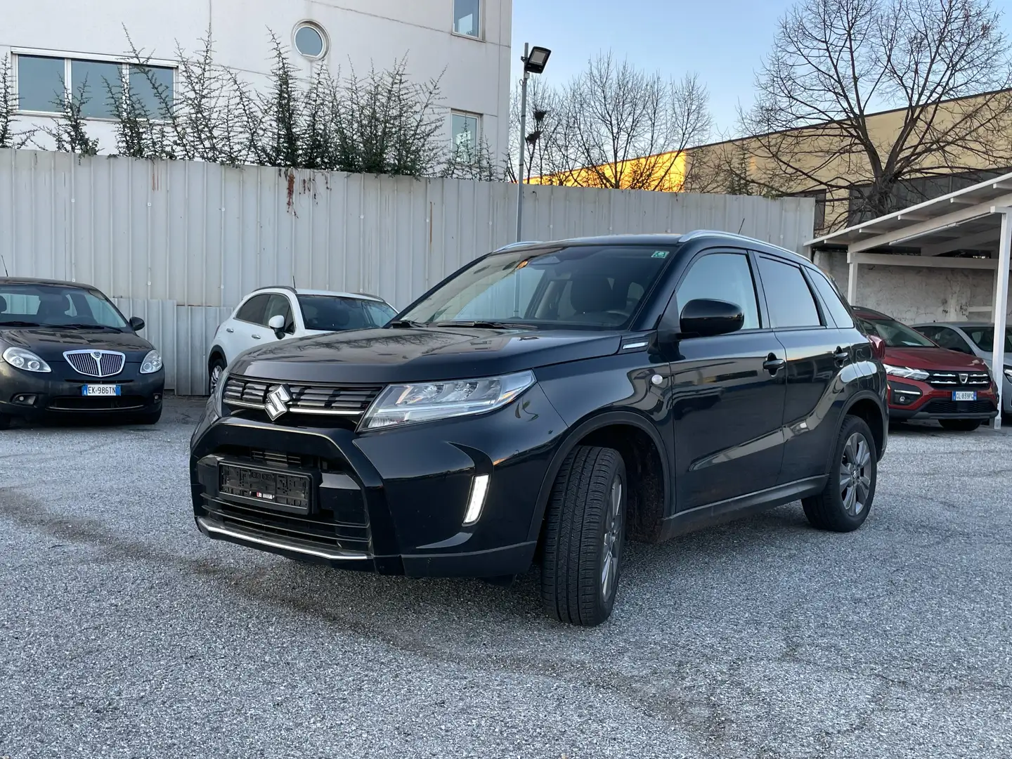 Suzuki Vitara 1.5 Hybrid 140CV Aut. Starview 2wd Noir - 2