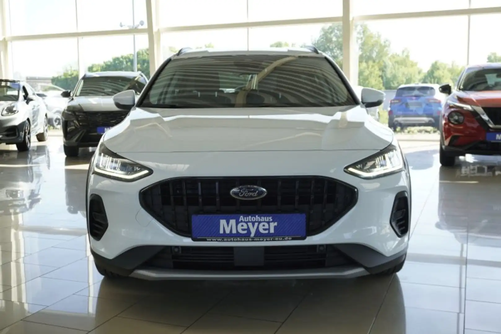 Ford Focus Active X 1,5 115PS aAHK/Navi/Kamera/Winterp.     * Weiß - 2