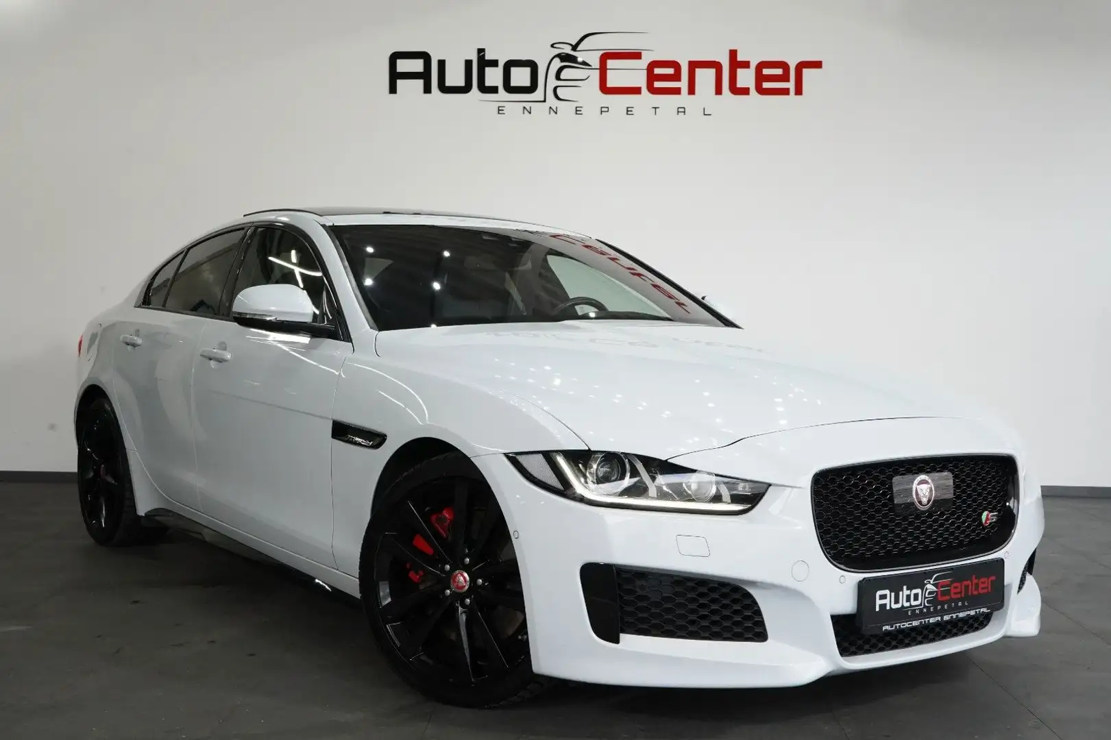 Jaguar XE S *381Ps*Deutsch*S-Abgas*Pano*Head-Up*Kamera* Blanc - 2