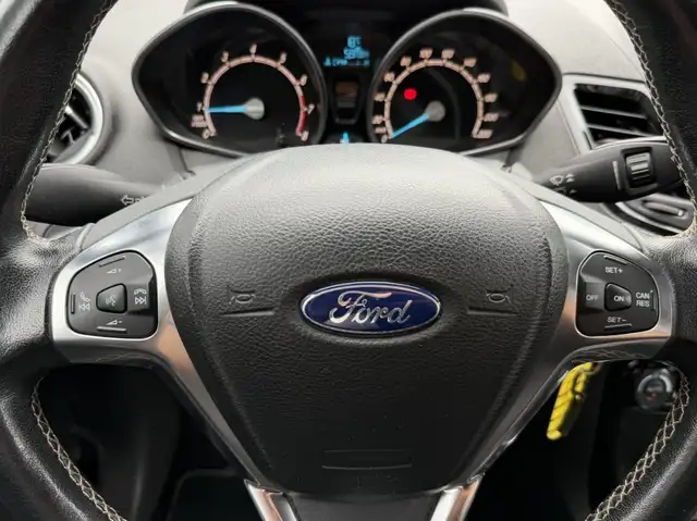 Ford Fiesta view 13