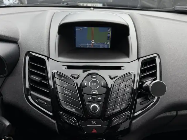 Ford Fiesta view 15