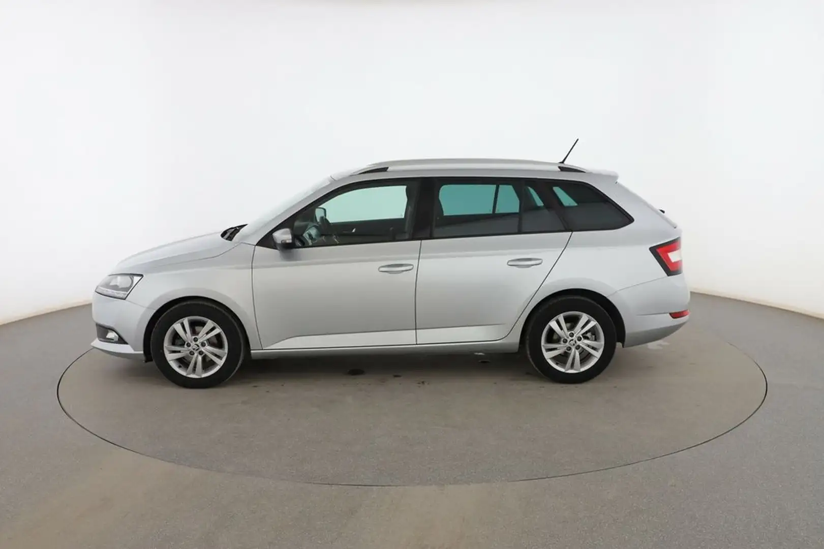 Skoda Fabia 1.0 TSI Ambition 70kW Gris - 2