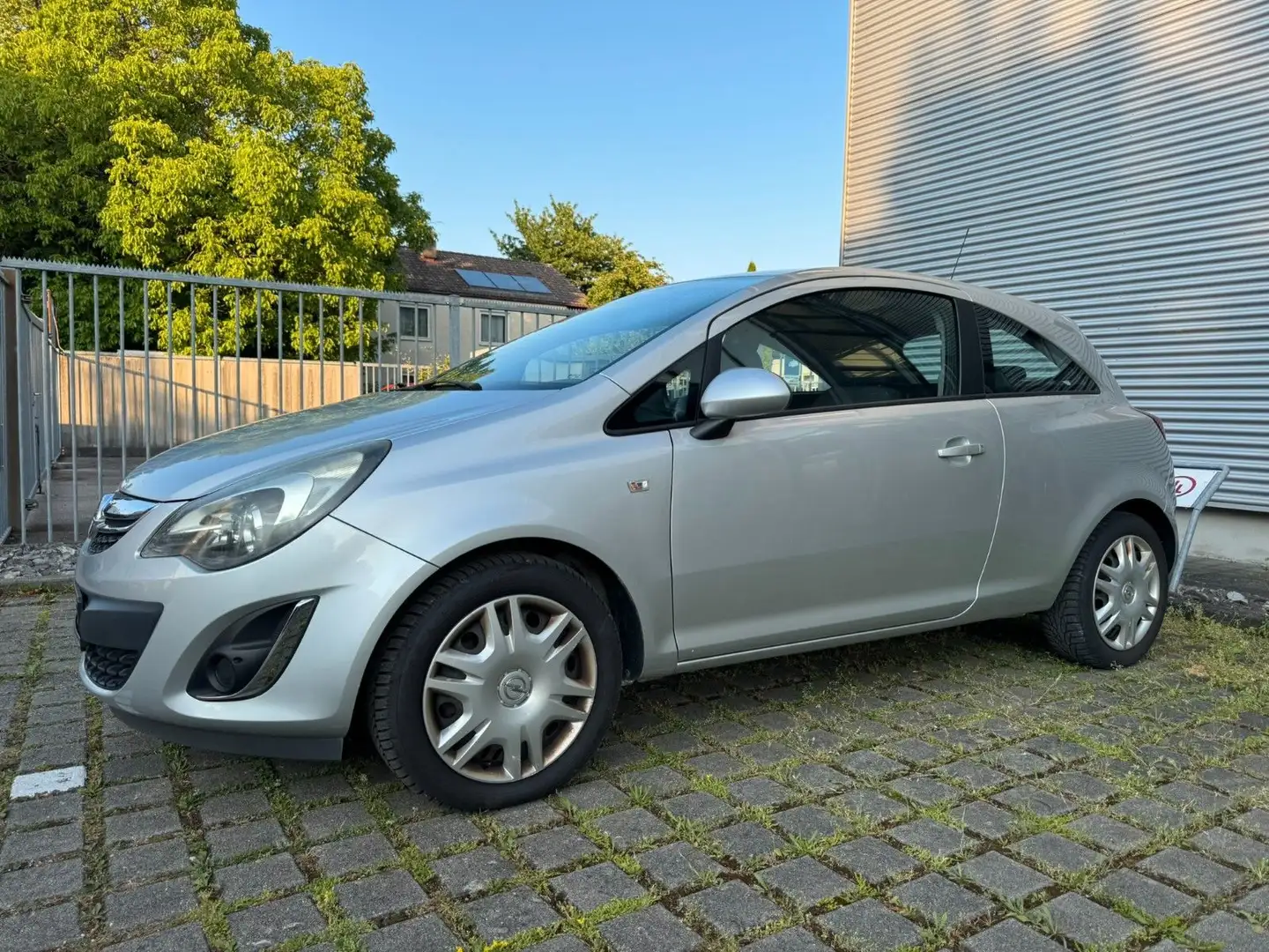 Opel Corsa *D*Edition*Euro5*Klima*TÜV*ELFH* Silber - 2