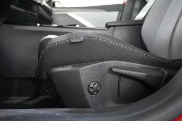 Opel Astra view 13