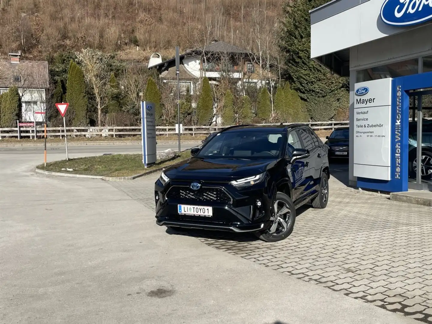 Toyota RAV 4 2,5 Hybrid PHEV Active AWD Schwarz - 2