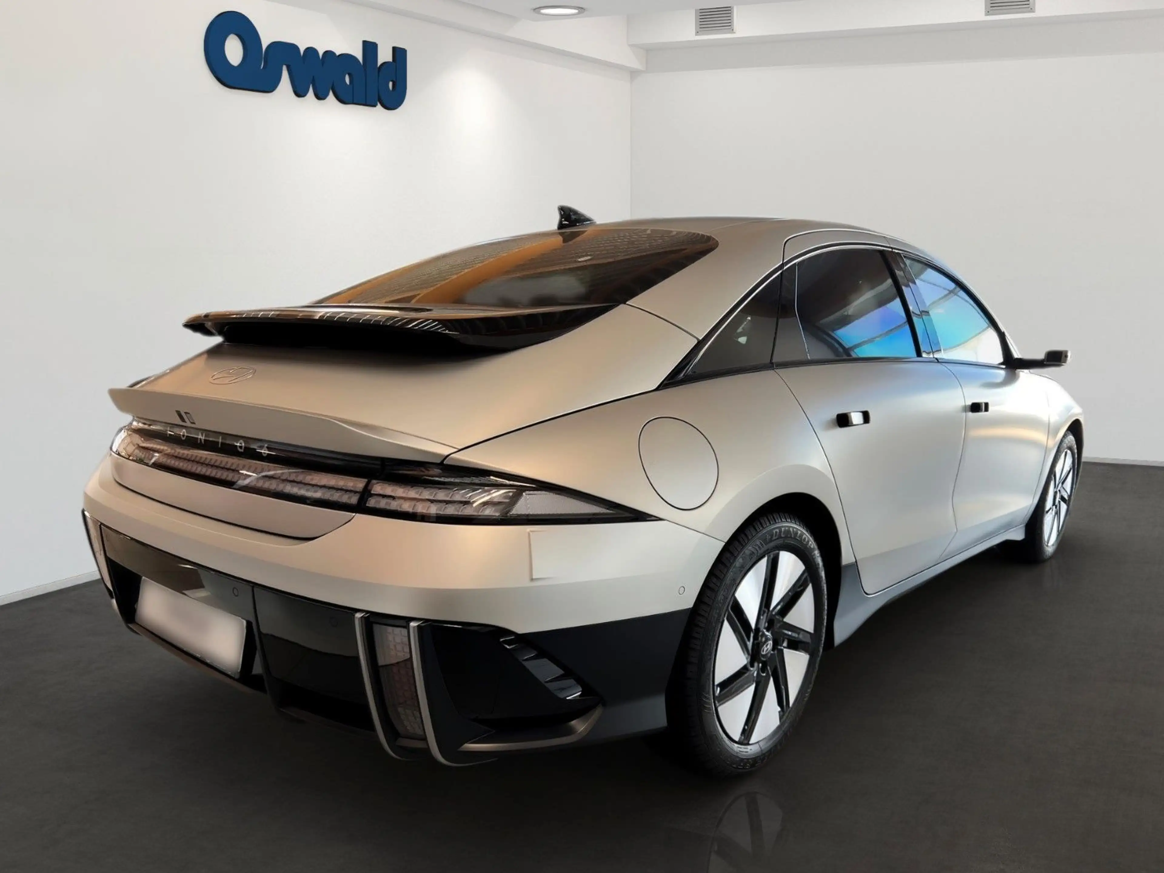 Hyundai IONIQ 6 Uniq Elektro 4WD SHD DSM — photo 3