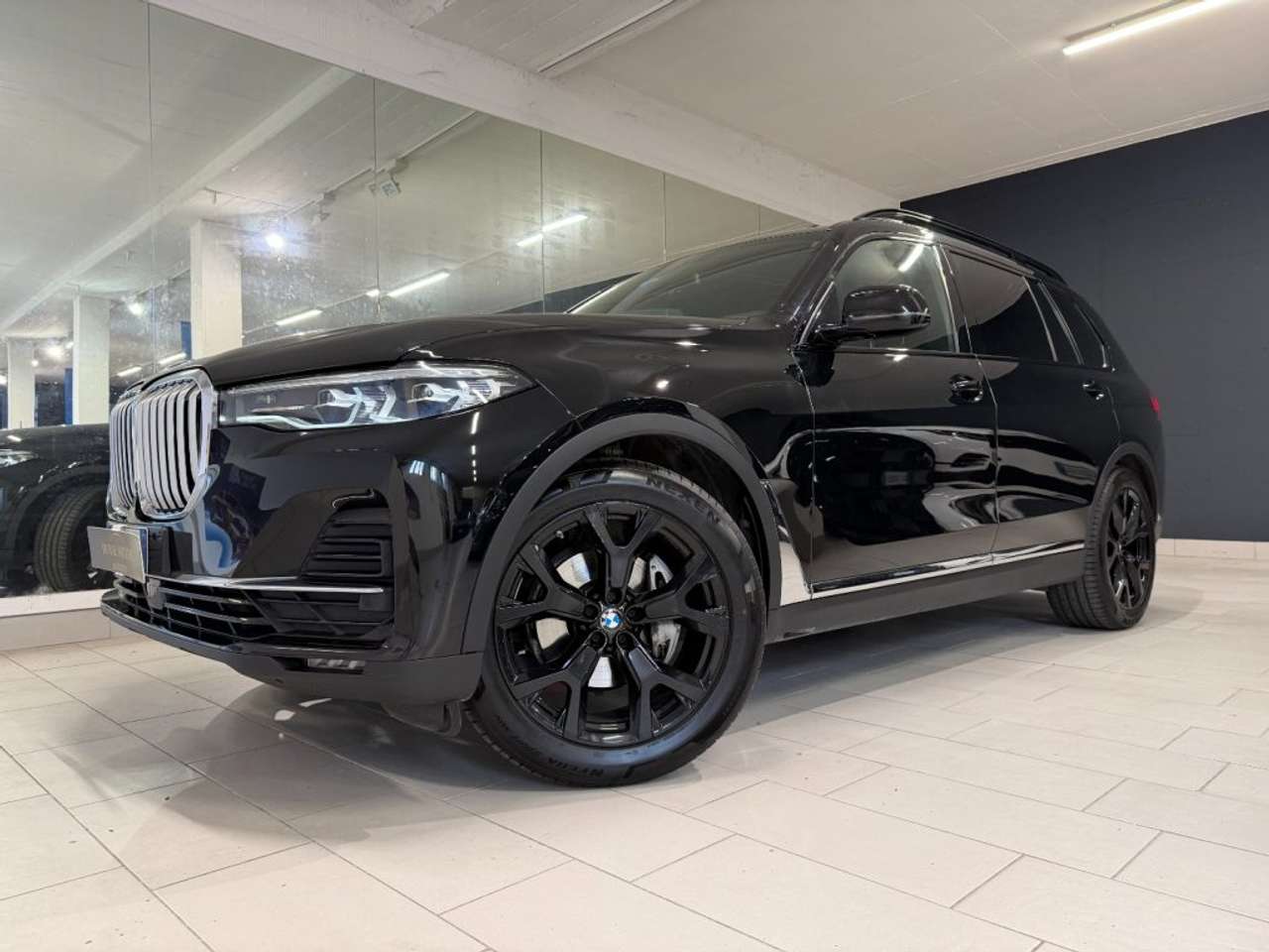 BMW X7 xDrive30d 265cv + TETTO / DISPLAY KEY / HEAD UP !!