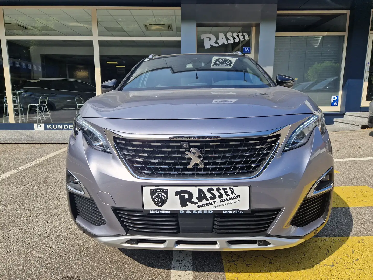 Peugeot 5008 1,5 BlueHDI 130 GT-Line EAT8 Zilver - 1